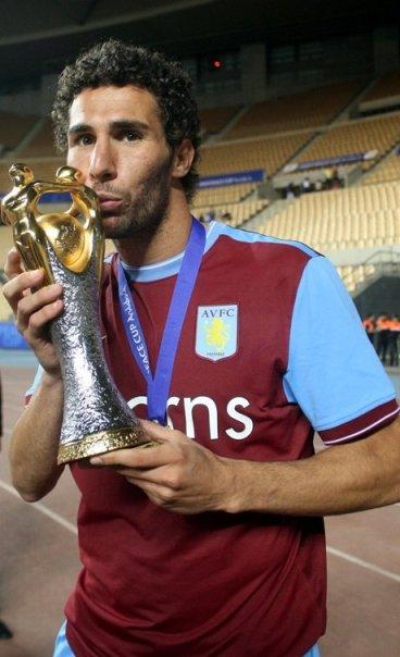 The Villa wins the the Peace Cup with a goal by Cuellar