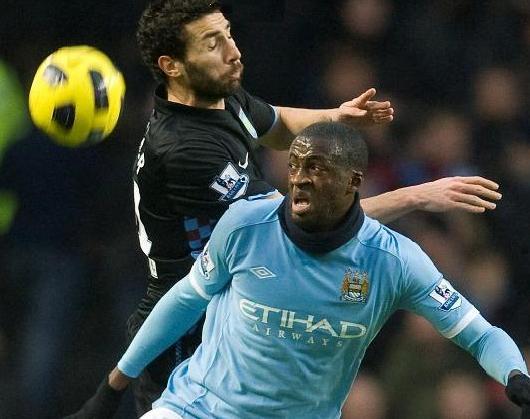 Un inspirado Balotelli puede con el Villa