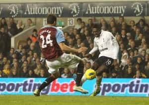 Cuéllar cae con el Villa ante el Tottenham