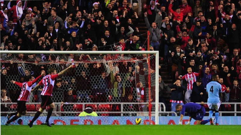 El Sunderland noquea al City