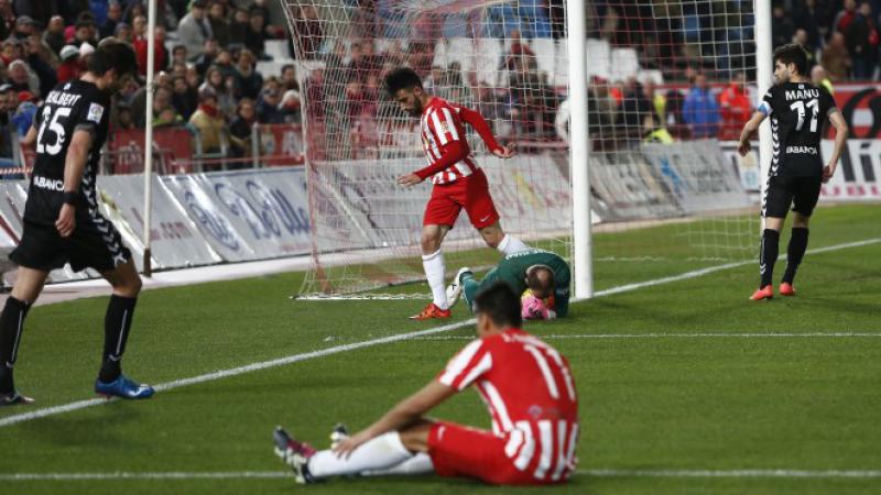 Lugo takes the three points from Almería