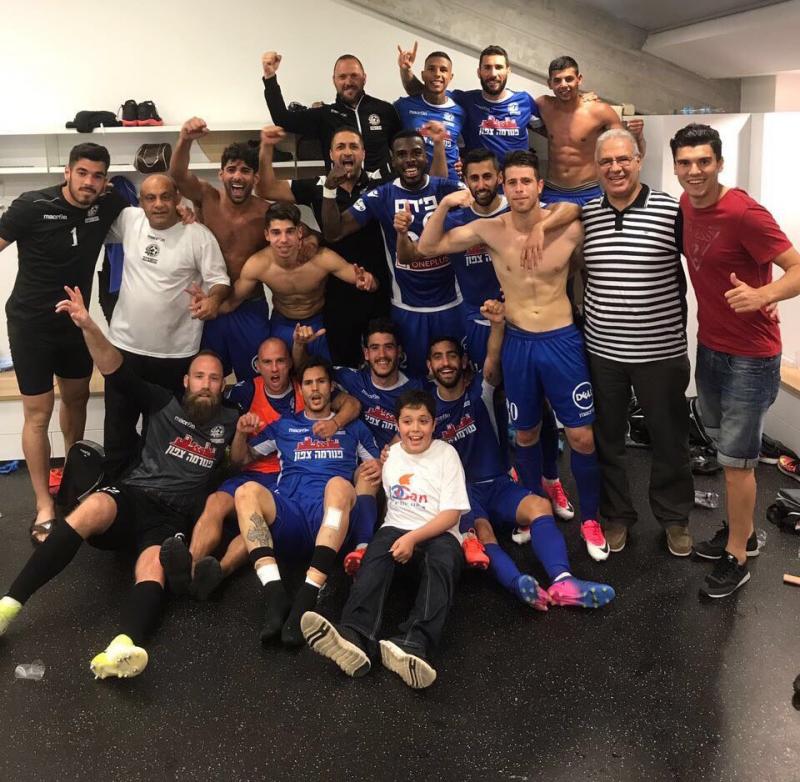 Tres puntos de oro