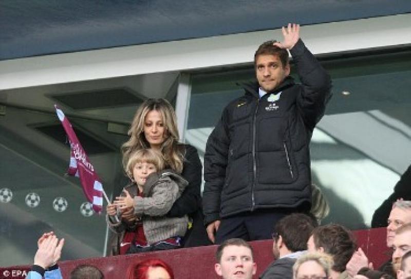 Todo listo para el homenaje a Petrov