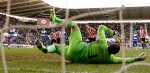 Kebe frena al Sunderland
