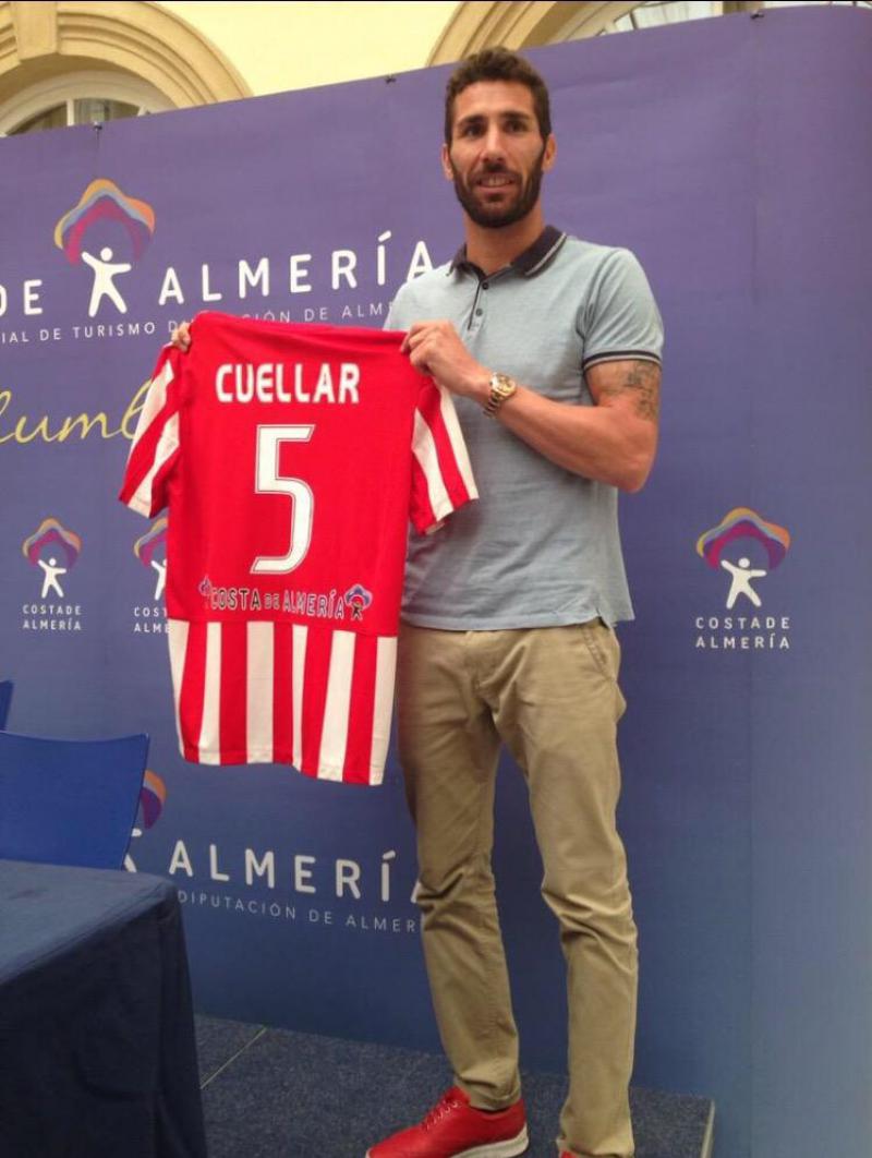 Cuéllar: "El Almería tiene una plantilla muy fuerte"