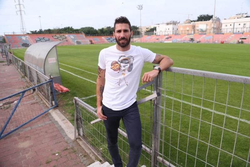 Carlos Cuéllar, en profundidad