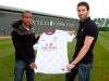 Cuéllar y Delph presentan la nueva segunda equipación